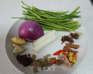 换种方法吃牛腩-香辣回锅牛腩的做法步骤:2