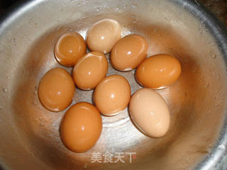 五香茶叶蛋的做法步骤:2