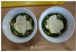 健康早餐— 菠菜奶酪小盅蛋 Gratin d'épinards à l'oeuf的做法步骤：9