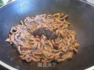 牛肉土豆米纸卷饼的做法步骤:3