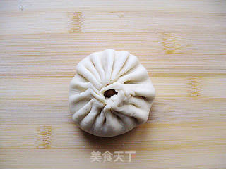 猪肉大葱水煎包的做法步骤:12