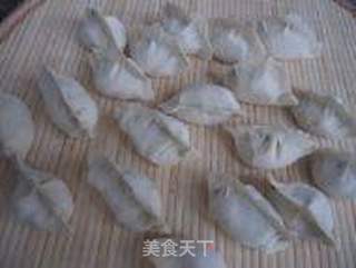 韭菜鸡蛋饺子的做法步骤:11