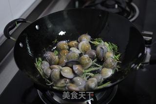 葱香蛤蜊的做法步骤:4