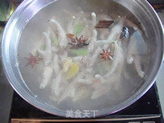 夏日小凉菜—泡椒凤爪的做法步骤:4