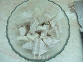拔丝香芋的做法步骤:2