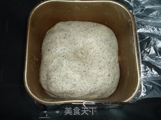 豆渣再利用—黑豆渣吐司的做法步骤：1