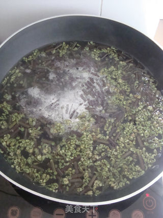 让不起眼的野菜华丽变身——花开富贵的做法步骤:3