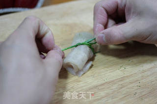剁椒鲜鱼卷的做法步骤:3
