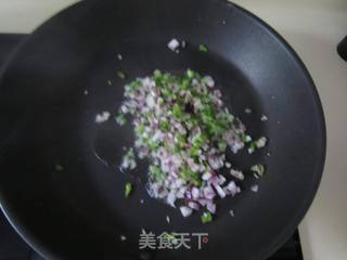 青椒洋葱鸡蛋饼的做法步骤：3