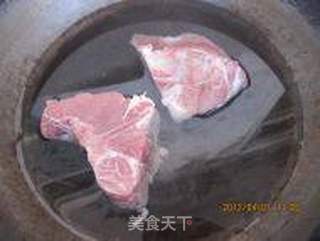 脊骨炖酸菜--东北菜的做法步骤:3