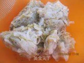 脊骨炖酸菜--东北菜的做法步骤:5