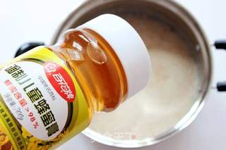 如何蒸出又白又香的馒头的做法步骤:2
