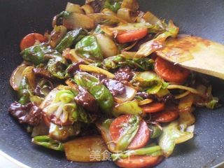 新疆牛肉炒面的做法步骤：14