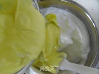 【彩绘蛋糕系列】花儿朵朵蛋糕卷的做法步骤：8