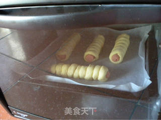 肠仔面包(失败案例)的做法步骤:3