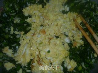 不一样的色彩~菠菜面韭菜鸡蛋馅水饺的做法步骤：2