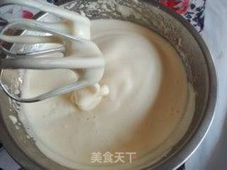 电饭锅版--蜂蜜海绵蛋糕的做法步骤:6