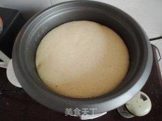 电饭锅版--蜂蜜海绵蛋糕的做法步骤:14