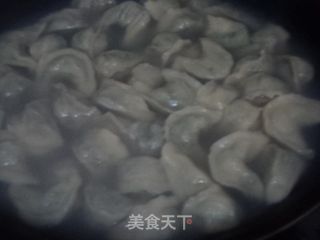 山菜猪肉水饺的做法步骤：11