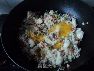 鸡肉蛋炒饭的做法步骤：8