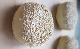 不用烤箱—— 芝麻小酥饼的做法步骤:11