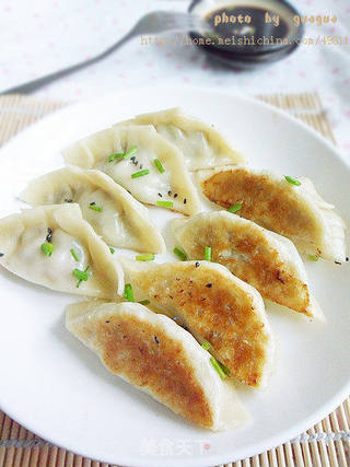 香喷喷滴美味【秘制梅香煎饺】的做法步骤:13