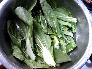 青菜瑶柱豆腐汤的做法步骤:3