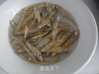 干鱼炖土豆的做法步骤:3