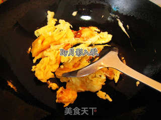 金香玉蛋炒饭-----两个诀窍炒出粒粒香饭的做法步骤:4