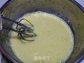 葡萄干蜂蜜马芬的做法步骤:2