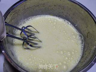 葡萄干蜂蜜马芬的做法步骤:4