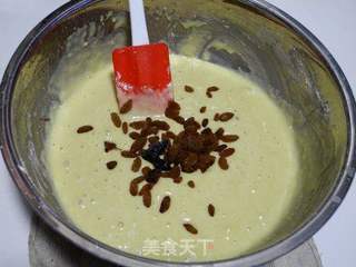 葡萄干蜂蜜马芬的做法步骤:7