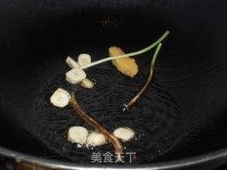 家常油爆虾的做法步骤：2