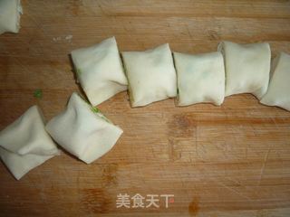 葱香花卷的做法步骤：6
