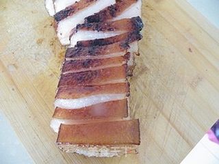 梅菜扣肉的做法步骤:7