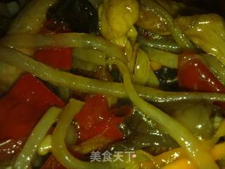 鱼香肉丝的做法步骤:13