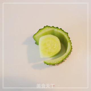 春夏适宜的凉拌菜菜（酸甜味）------爽脆黄瓜卷的做法步骤：6