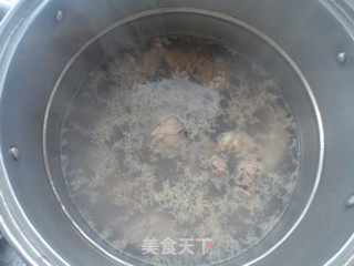 【节日餐桌 必备菜】——鸡腿臻磨的做法步骤：2