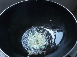 麻辣手撕茶树菇的做法步骤:5