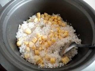 两个人的营养午餐-----冬菇肉饼窝蛋饭的做法步骤:4