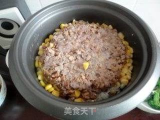 两个人的营养午餐-----冬菇肉饼窝蛋饭的做法步骤：8