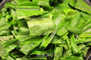 豆豉鲮鱼拌油麦菜的做法步骤:6