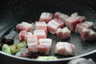 Ki家私房菜--【秘制红烧肉】的做法步骤:4