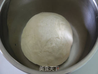 猪肉大葱包的做法步骤:2