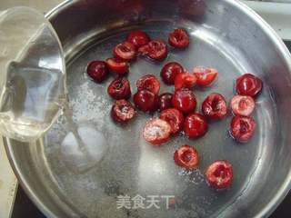 车厘子优酪乳慕斯的做法步骤:2