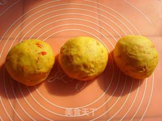 枸杞养生面包的做法步骤:17