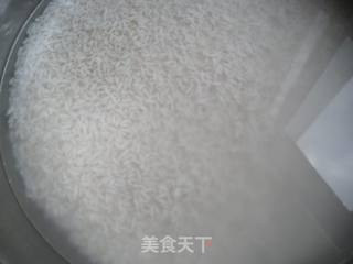 咸肉花生粽的做法步骤:2