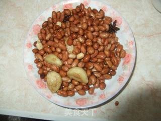 蒜香花生的做法步骤:8
