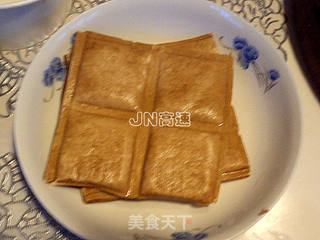 银芽青椒炒豆干的做法步骤:2