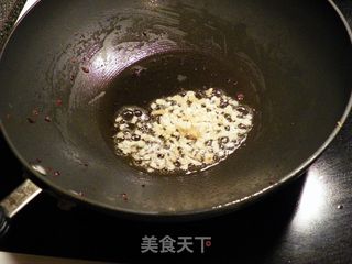 咸肉鸡蛋炒饭的做法步骤：3